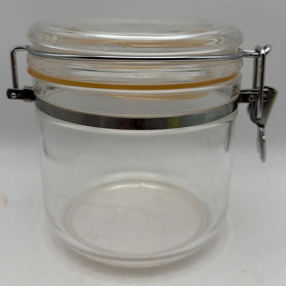 Felli Hard Plastic Storage Container Metal Clamp Lid #2 4 7/8